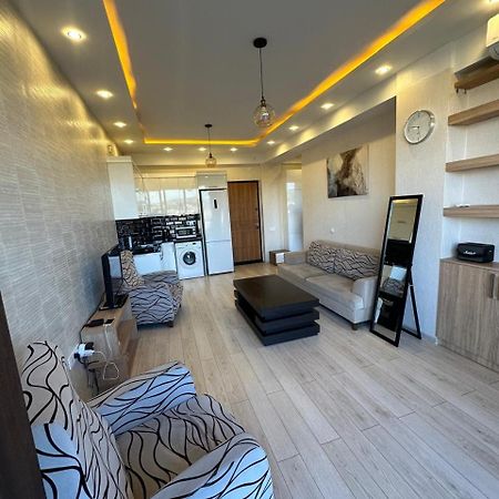 Apartment In The Center Tbiliszi Kültér fotó